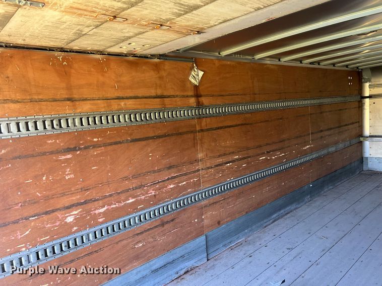 image for item II9198 2015 International 4300 box truck