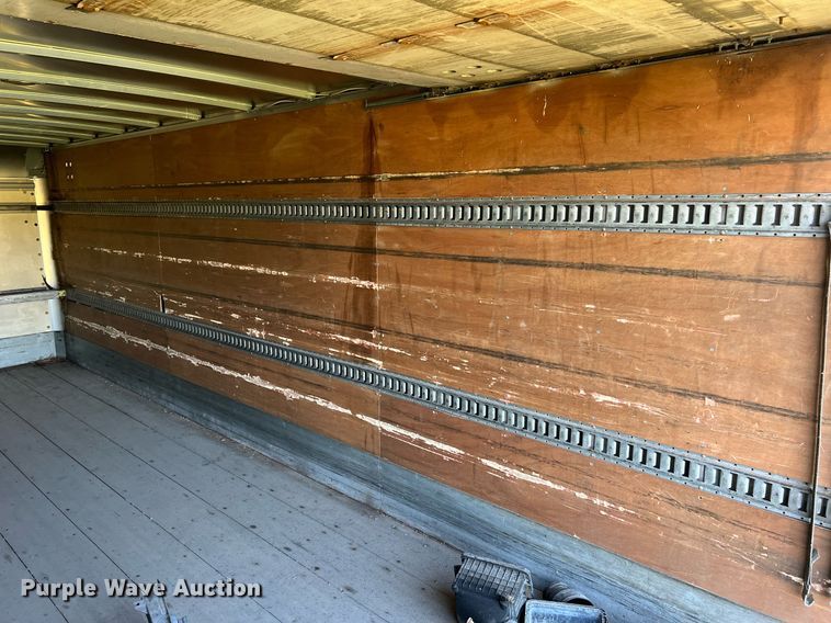 image for item II9198 2015 International 4300 box truck