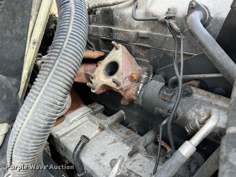 image for item II9198 2015 International 4300 box truck