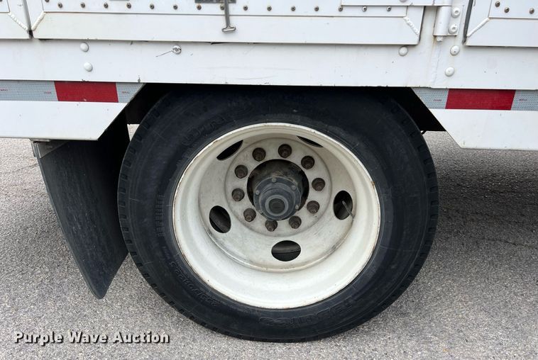 image for item KV9821 2009 Kentucky  dry van trailer