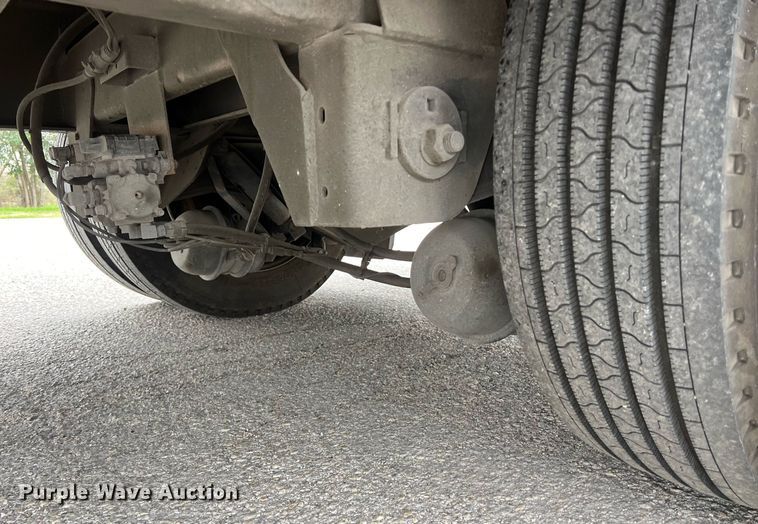 image for item KV9821 2009 Kentucky  dry van trailer