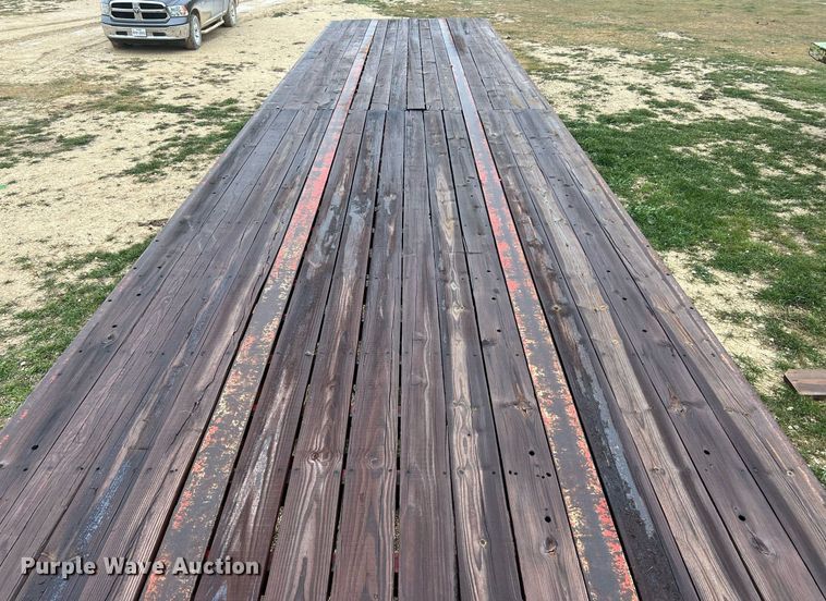 image for item KV9918 2000 Nu Van NVF-15102 flatbed trailer