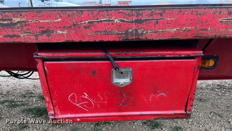 image for item KV9918 2000 Nu Van NVF-15102 flatbed trailer