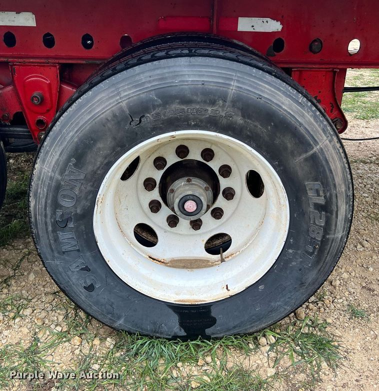 image for item KV9918 2000 Nu Van NVF-15102 flatbed trailer