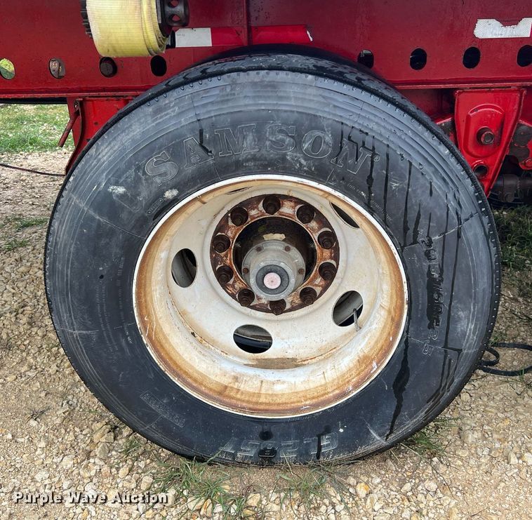 image for item KV9918 2000 Nu Van NVF-15102 flatbed trailer