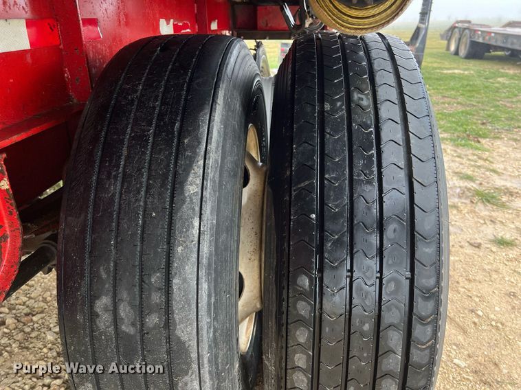 image for item KV9918 2000 Nu Van NVF-15102 flatbed trailer