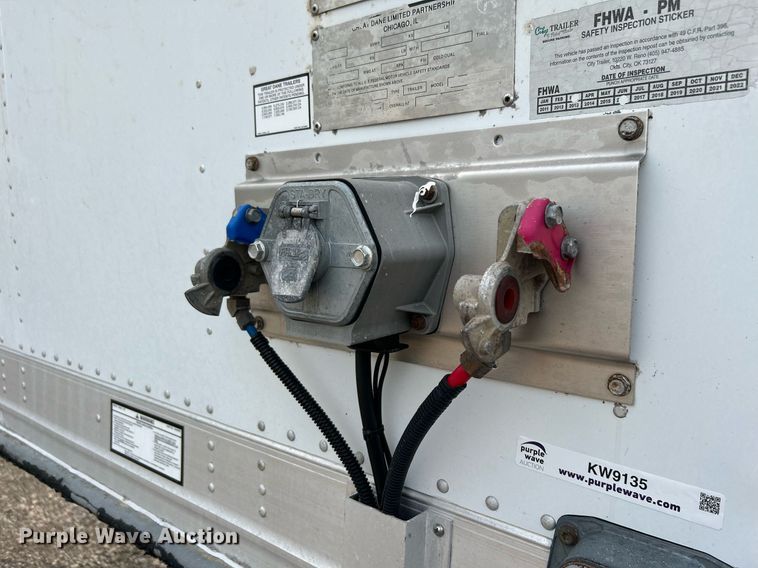 image for item KW9135 2012 Great Dane PSE-1314-22053 dry van trailer