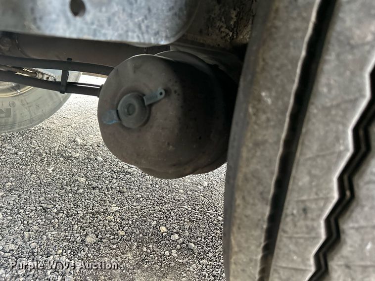 image for item KW9135 2012 Great Dane PSE-1314-22053 dry van trailer