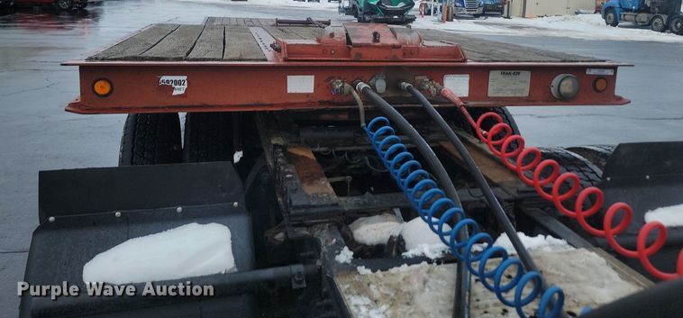 image for item LA9558 1995 Dakota Manufacturing DD25T32 drop tilt deck equipment trailer