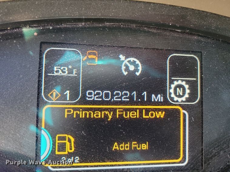 image for item LC9846 2017 Kenworth T680 semi truck