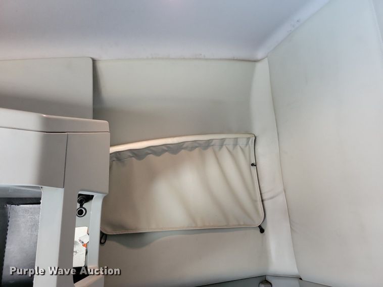 image for item LC9846 2017 Kenworth T680 semi truck