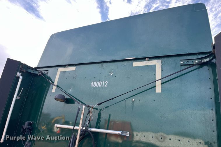 image for item LD9844 2007 International  9400i semi truck