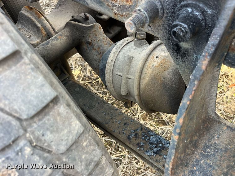 image for item LD9844 2007 International  9400i semi truck