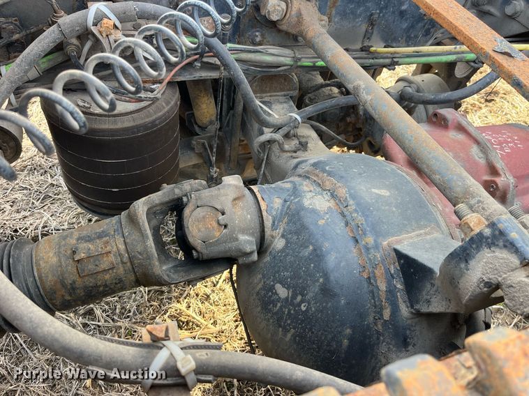 image for item LD9844 2007 International  9400i semi truck