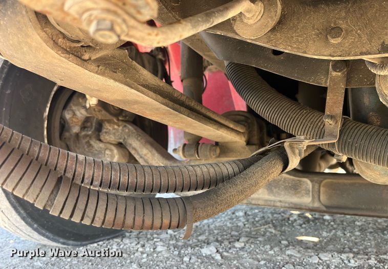 image for item LD9989 2005 International  4300 rollback truck