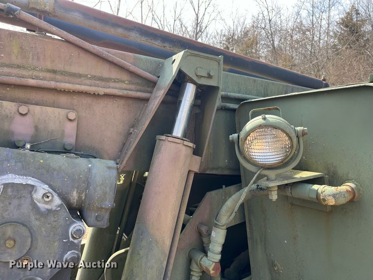 image for item LE9021 Wrecker bed