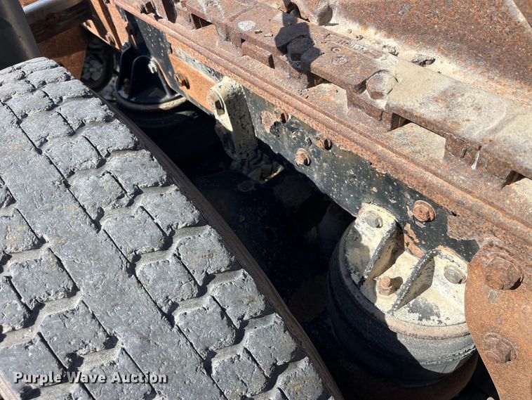 image for item LE9024 1995 Kenworth T600 semi truck