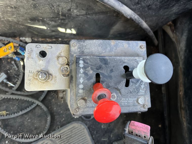 image for item LE9024 1995 Kenworth T600 semi truck