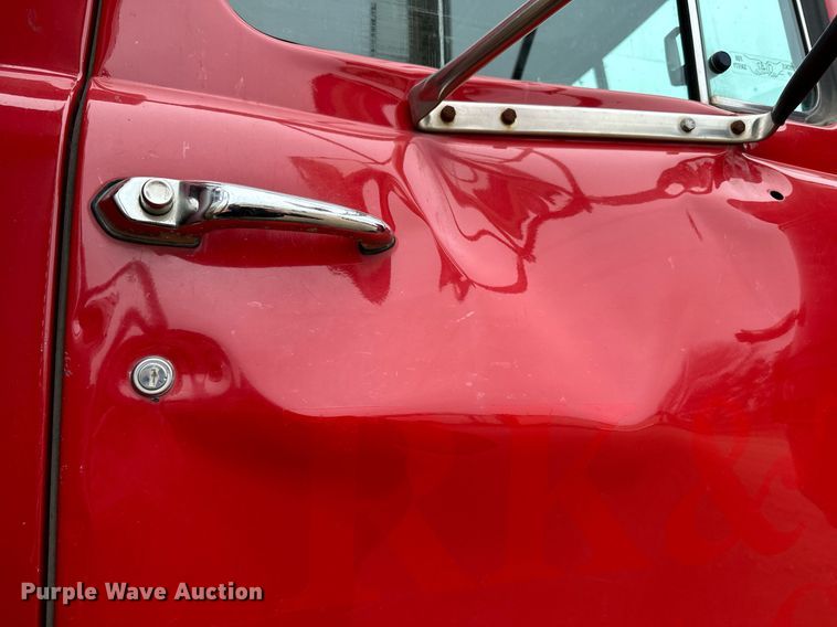 image for item LO9488 1999 Mack RD690S dump truck