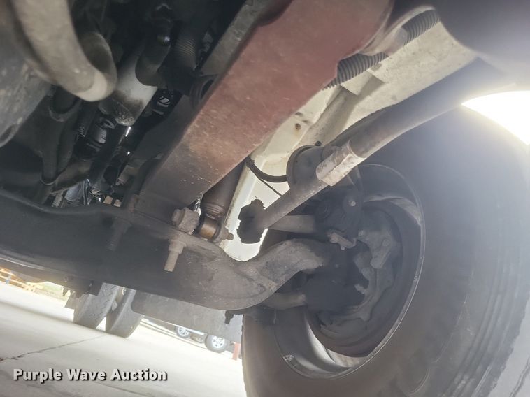 image for item MJ9004 2007 International 8600 semi truck