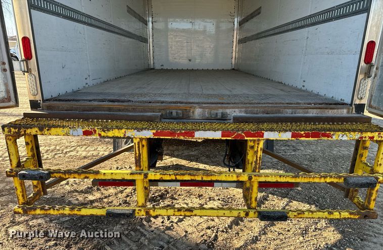 image for item NF9332 2017 Freightliner  Business Class M2 box truck