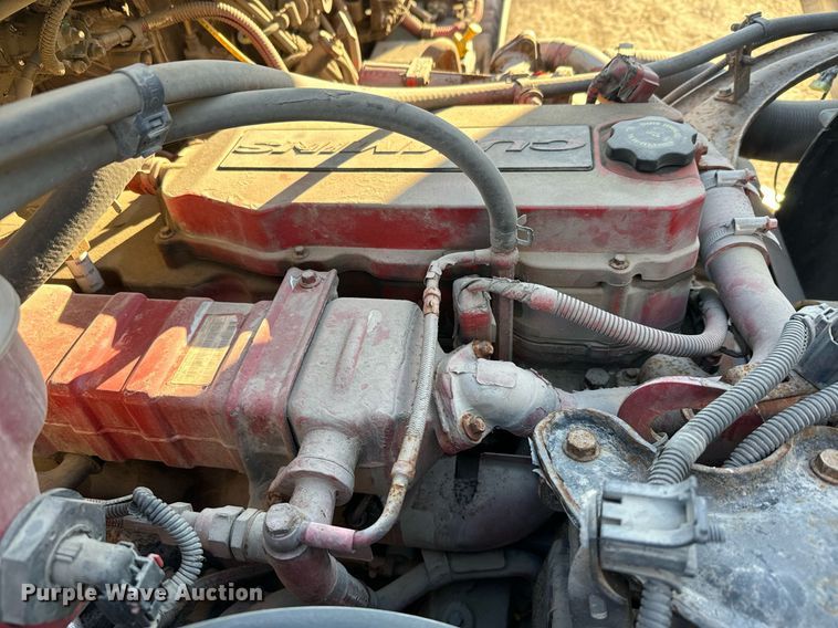 image for item NF9332 2017 Freightliner  Business Class M2 box truck