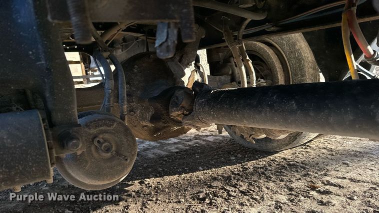 image for item NF9332 2017 Freightliner  Business Class M2 box truck