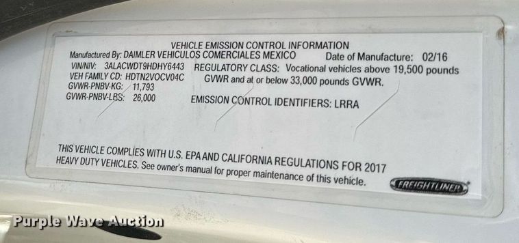 image for item NF9332 2017 Freightliner  Business Class M2 box truck