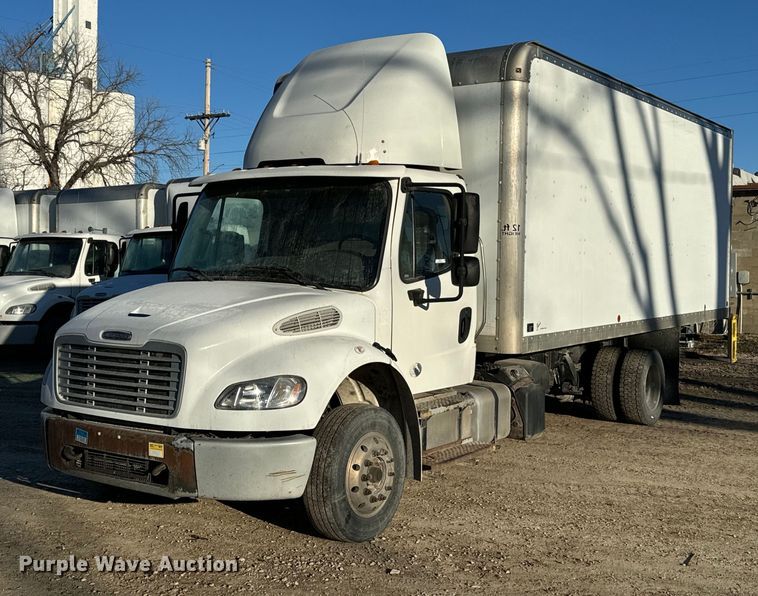 image for item NF9333 2017 Freightliner  Business Class M2 box truck