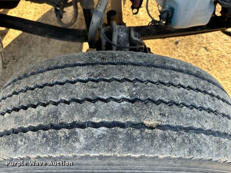 image for item NF9333 2017 Freightliner  Business Class M2 box truck