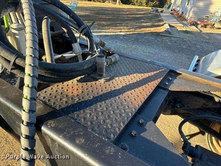 image for item NF9347 1987 Kenworth  T600 semi truck