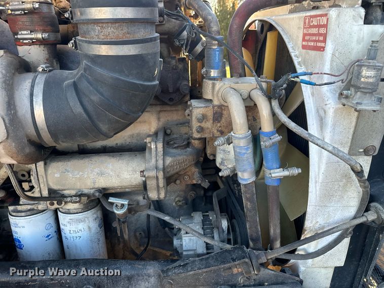 image for item NF9347 1987 Kenworth  T600 semi truck