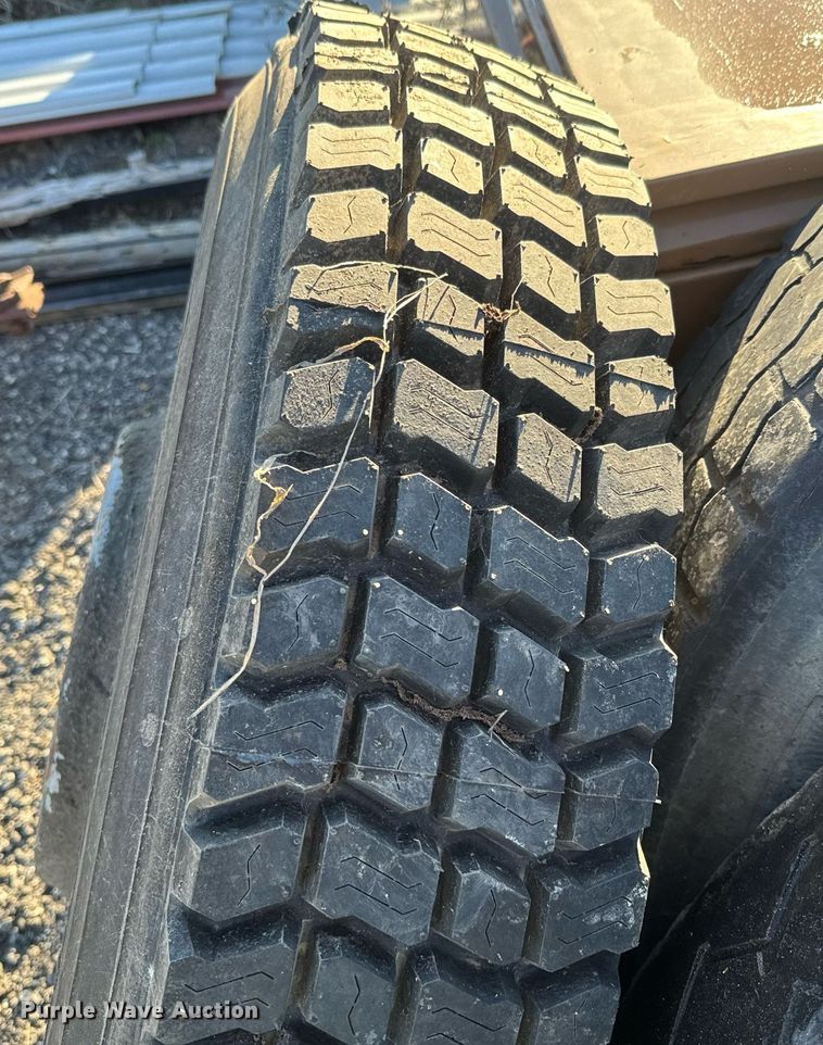 image for item NF9349 Tires and wheels