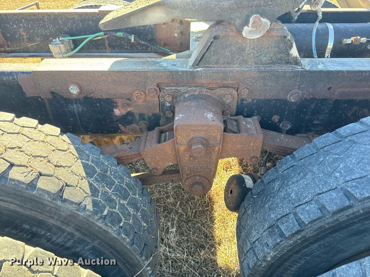 image for item NF9350 1980 GMC General semi truck