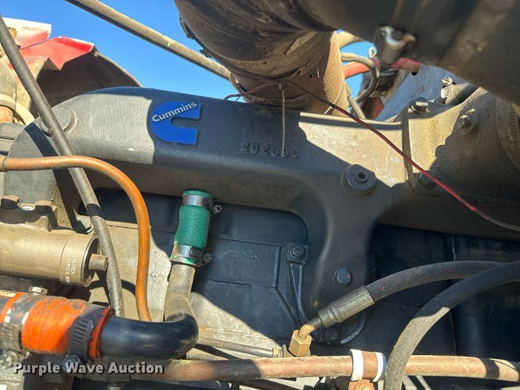 image for item NF9350 1980 GMC General semi truck