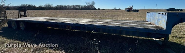 image for item NF9351 1985 Utility  drop deck trailer