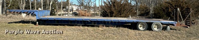 image for item NF9351 1985 Utility  drop deck trailer