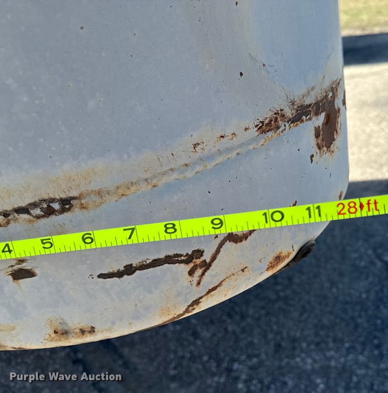 image for item NI9681 1996 Fruehauf  FBB-9-1.5-NF1 28W dry van trailer