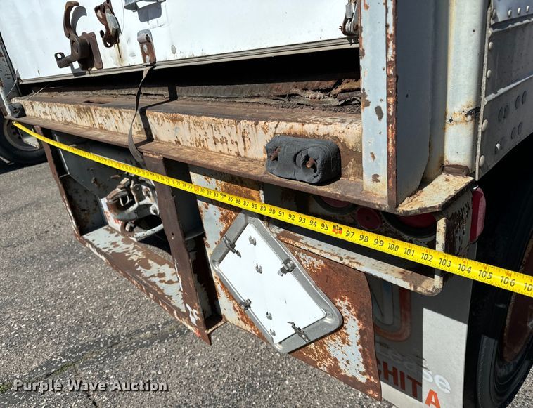 image for item NI9681 1996 Fruehauf  FBB-9-1.5-NF1 28W dry van trailer