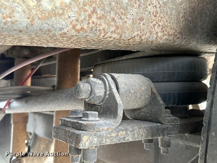 image for item NI9683 2006 Lufkin TFV-CL-110 dry van trailer