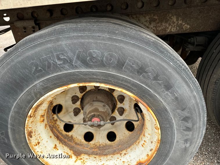 image for item NI9683 2006 Lufkin TFV-CL-110 dry van trailer