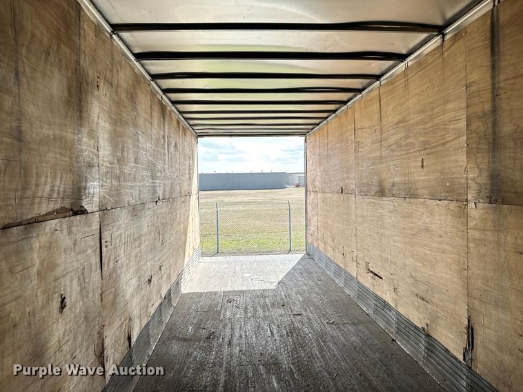 image for item NI9686 2002 Trailmobile  dry van trailer