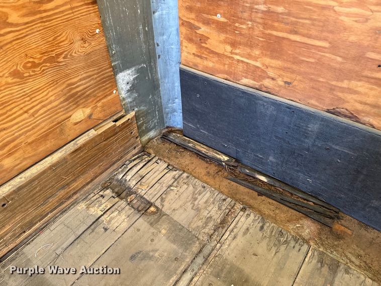 image for item NI9687 1996 Fruehauf  FBB-9-1.5-NF1 28W dry van trailer