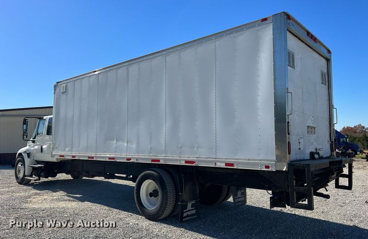 image for item NM9021 2015 International DuraStar 4300 box truck
