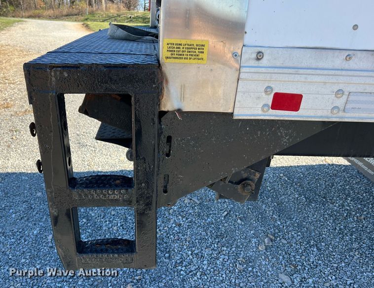 image for item NM9021 2015 International DuraStar 4300 box truck