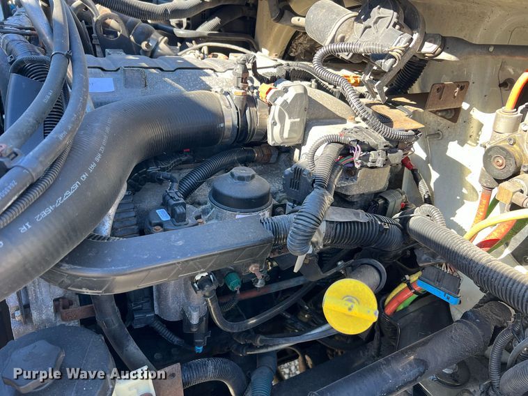 image for item NM9021 2015 International DuraStar 4300 box truck