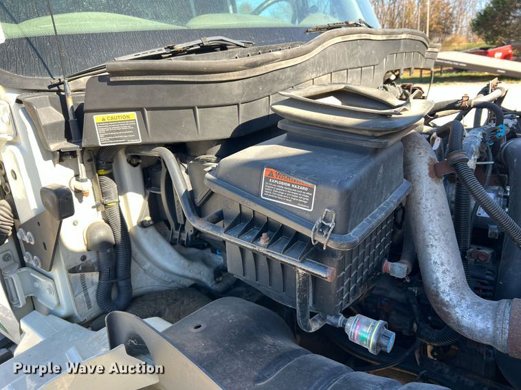 image for item NM9021 2015 International DuraStar 4300 box truck