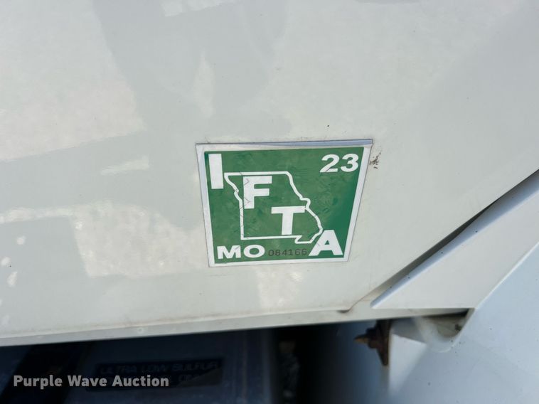 image for item NM9021 2015 International DuraStar 4300 box truck