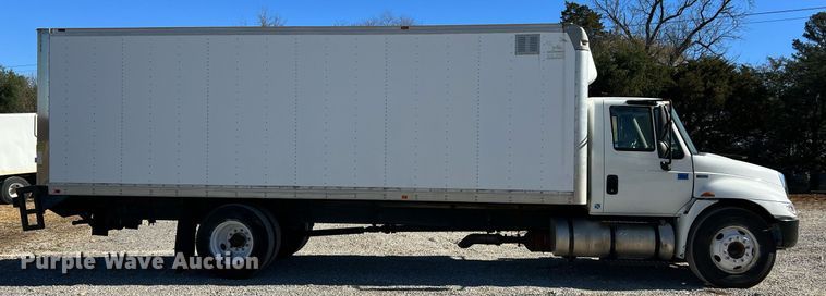 image for item NM9022 2015 International Durastar 4300 box truck