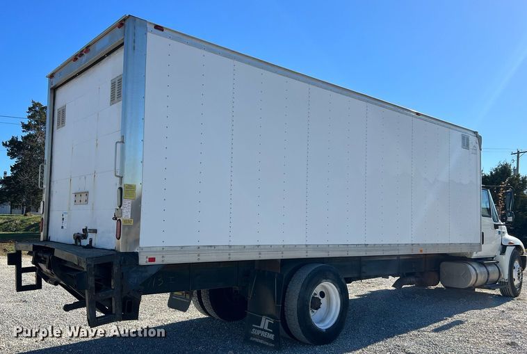 image for item NM9022 2015 International Durastar 4300 box truck